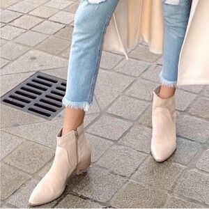 Dolce Vita Able Pointed Toe Booties